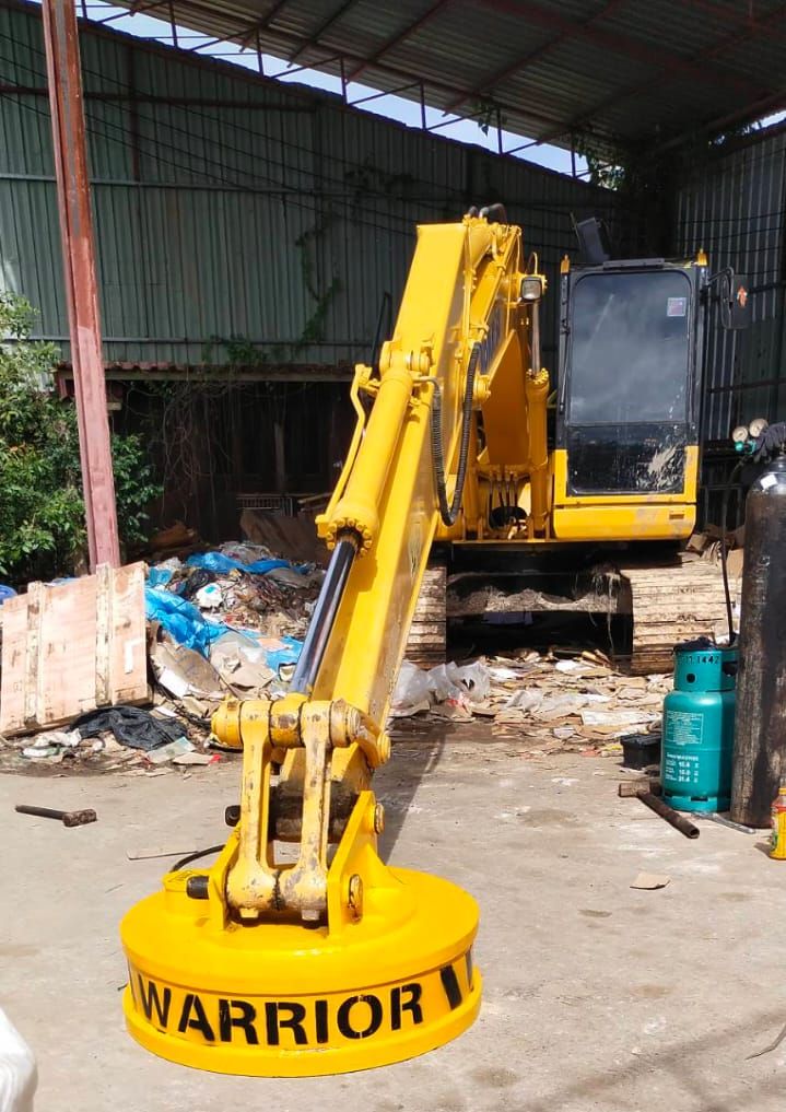 excavator magnet3