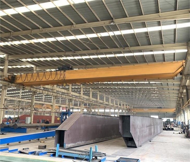30 ton overhead crane