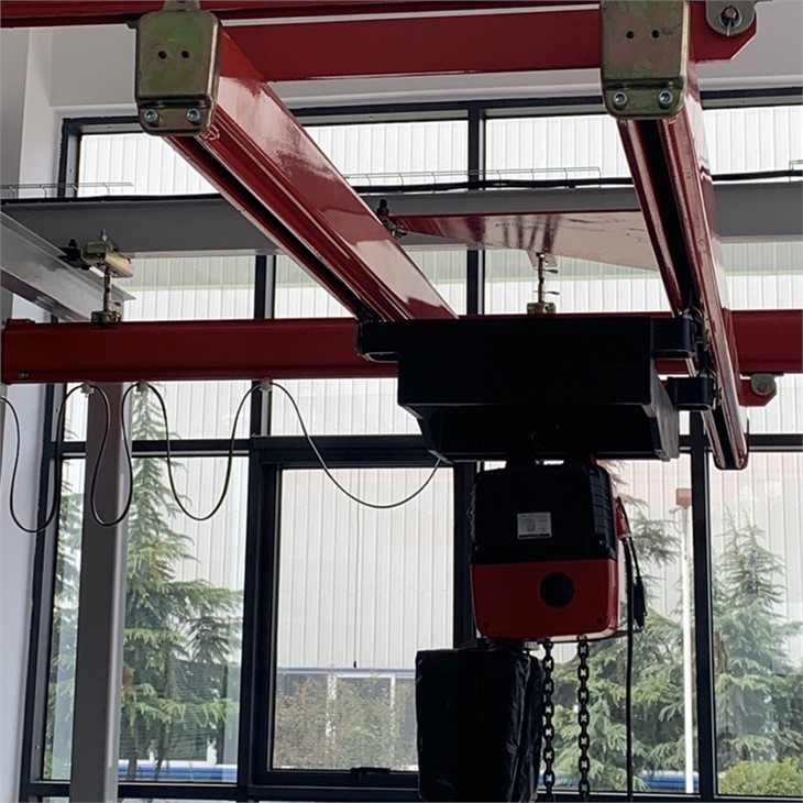 Freestanding Workstation Crane